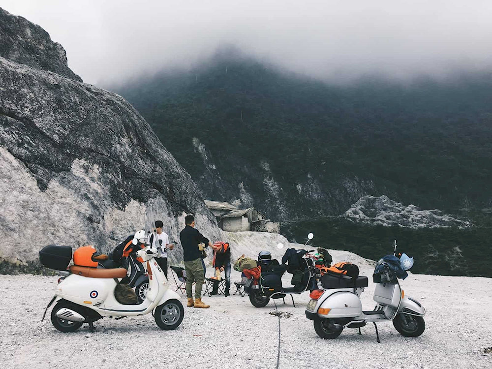 Motorbikes are the perfect choice for easily stopping and exploring the pass 